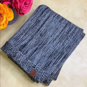 Bickley Mitchell Thick Infinity Scarf